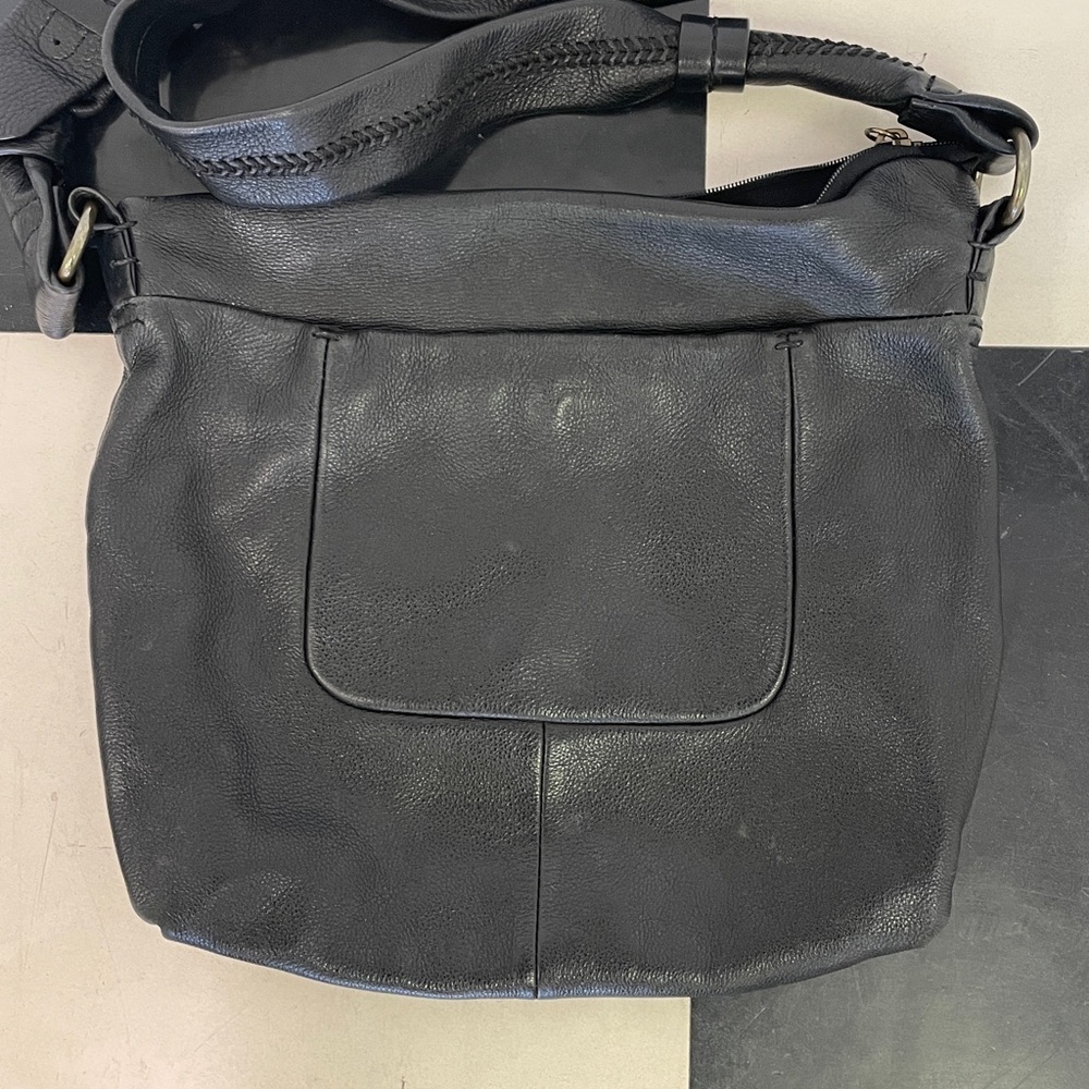 The Sak Black Leather Crossbody Bag Minimalist Classic Buckle Soft - Picture 2 of 5